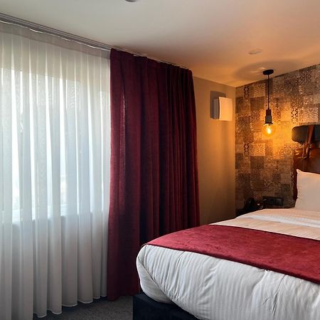 Townhouse Tbilisi Boutique Hotel ภายนอก รูปภาพ