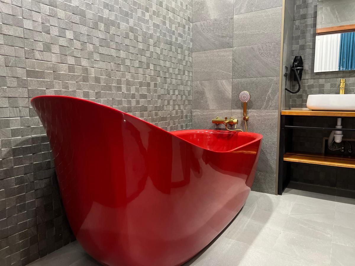 Townhouse Tbilisi Boutique Hotel ภายนอก รูปภาพ
