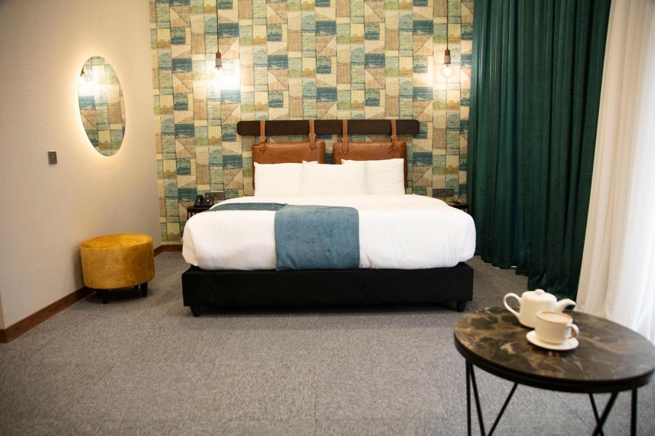 Townhouse Tbilisi Boutique Hotel ภายนอก รูปภาพ